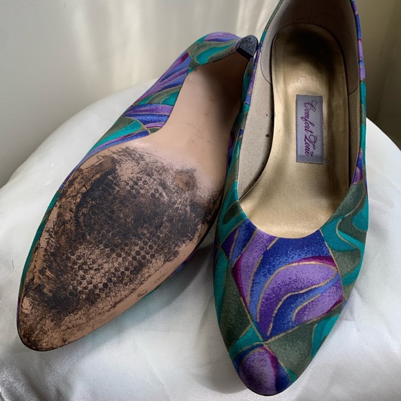 Vintage 80s Abstract Print Pumps - Picture 5 of 6